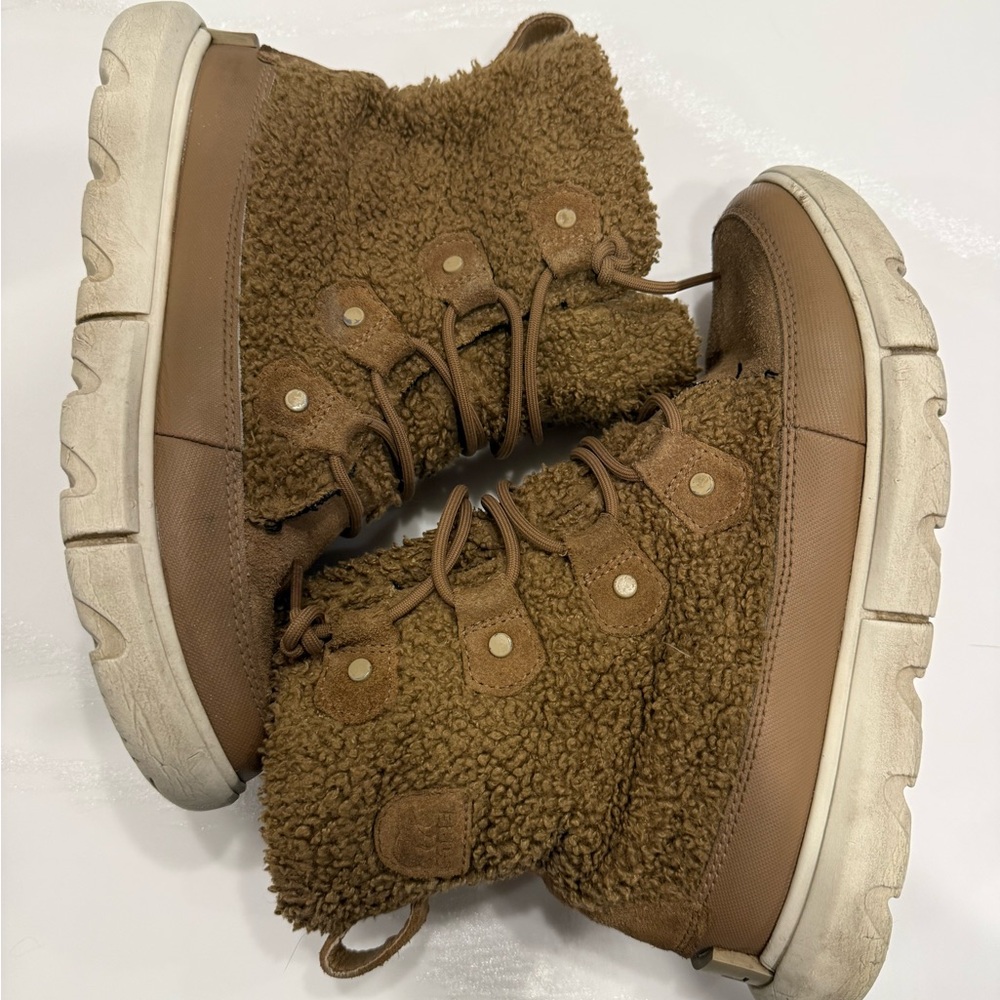 Sorel Explorer Joan II Cozy Fuzzy Lace Up Boots Womens - Picture 7 of 7